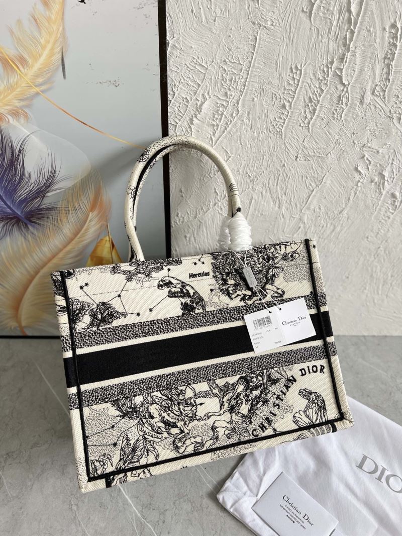 Christian Dior Shopping Bags